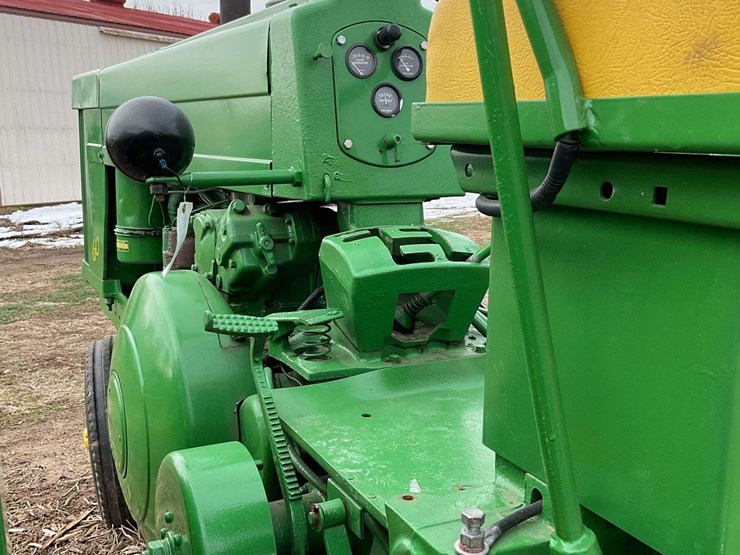 john-deere-60-image-8