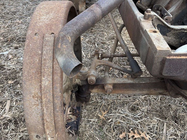 mccormick-deering-wk-40-parts-tractor-image-25