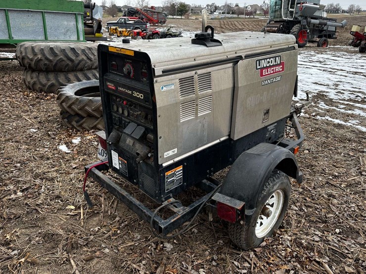 lincoln-electric-vantage-300-image-5