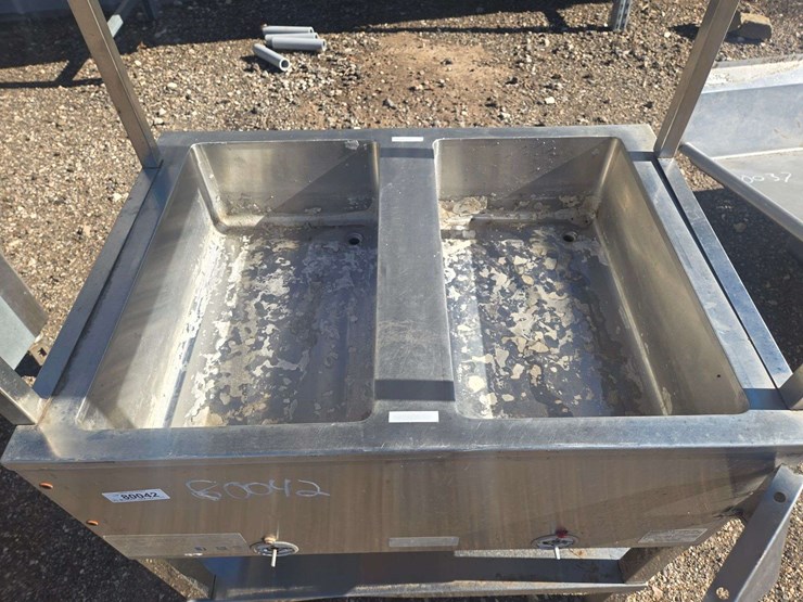 (2)-compartment-buffet-warmer-image-5