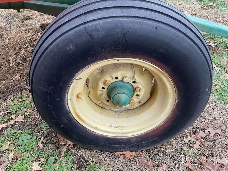 gravity-flow-wagon-image-15