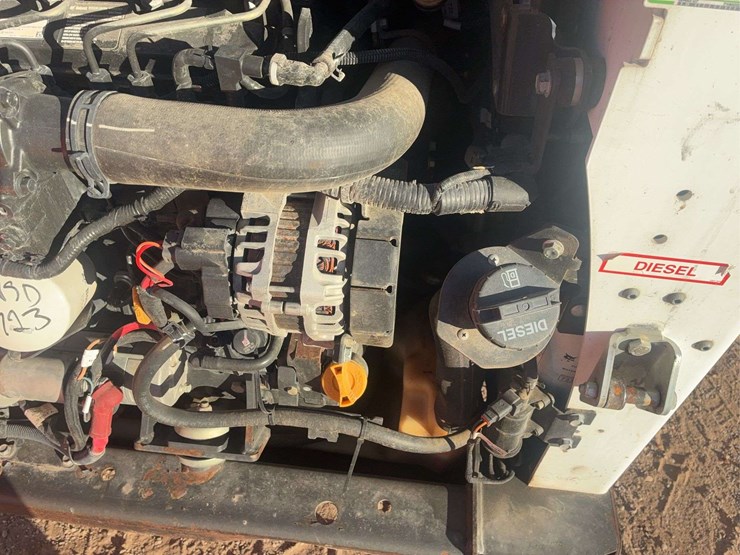 bobcat-s590-image-14