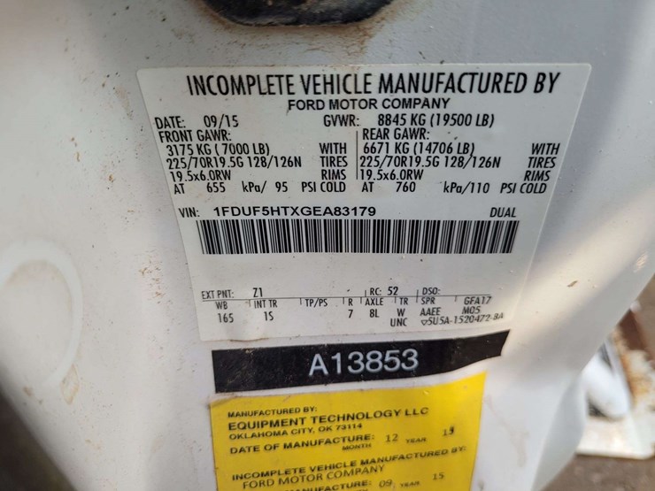 2016-ford-f550-image-16