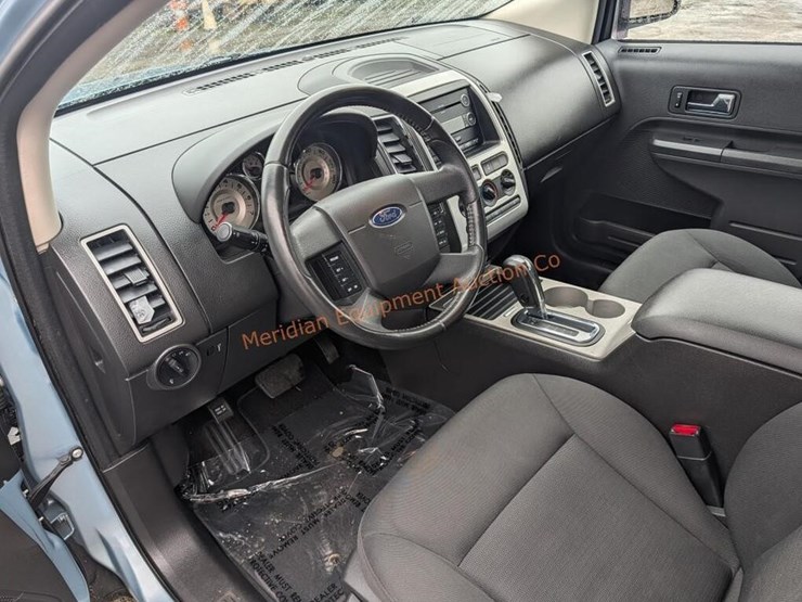 ford-edge-sel-image-17