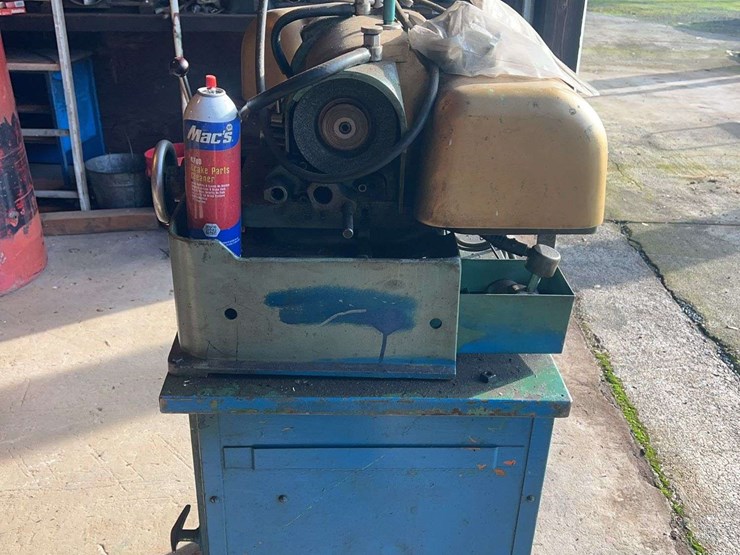 valve-grinder-with-cabinet-image-4