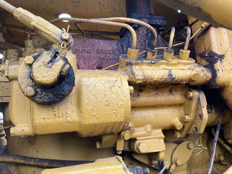 caterpillar-d4d-image-9