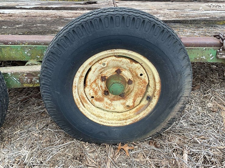 john-deere-28-image-16