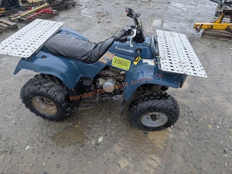 kawasaki-klf220-image-4