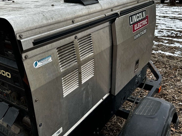 lincoln-electric-vantage-300-image-23