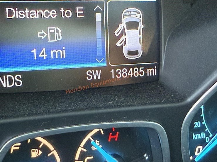 ford-escape-titanium-image-27