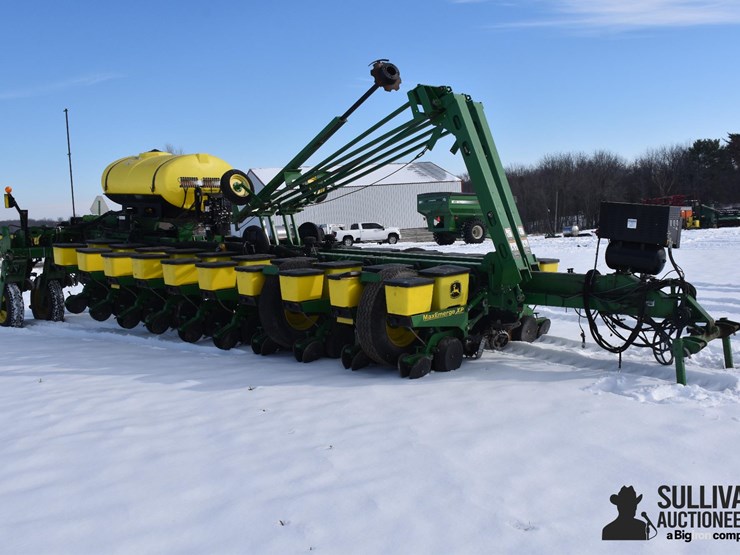 2009-john-deere-1770nt-image-3