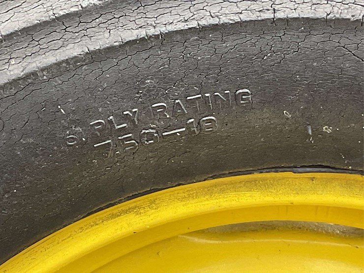 john-deere-80-image-15