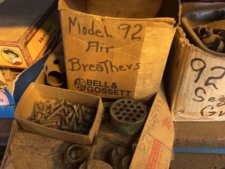 contents-of-shelves-image-20