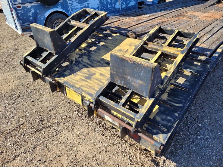 1977-birmingham-mfg.-flatbed-trailer-image-6