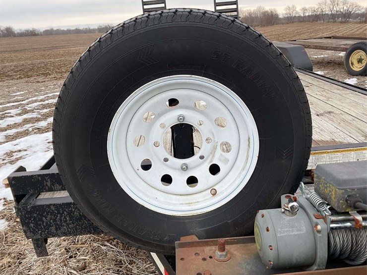 trailerman-20'-tandem-axle-trailer-image-21