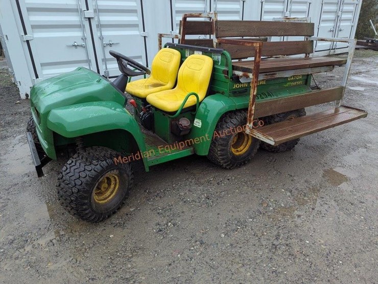 john-deere-gator-image-9