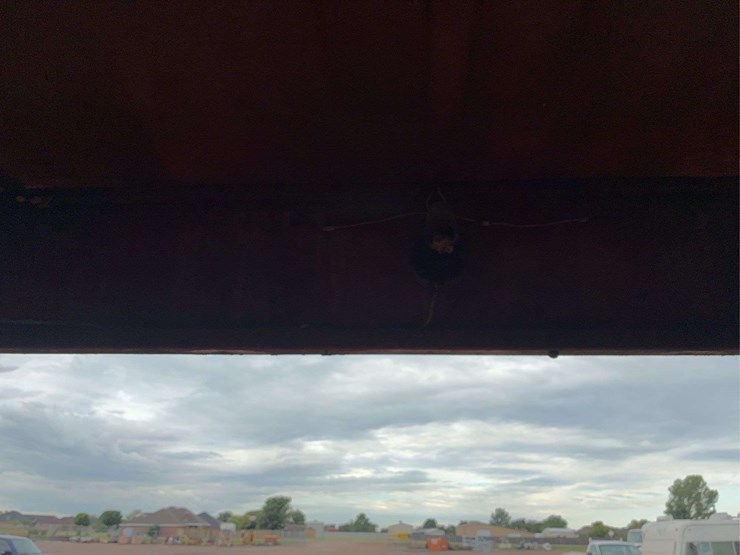 horse-transport-5th-wheel-livestock-trailer-image-53