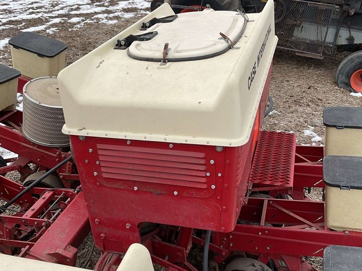 case-ih-900-image-49
