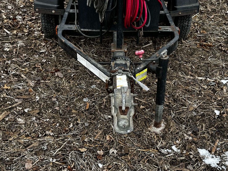 lincoln-electric-vantage-300-image-11