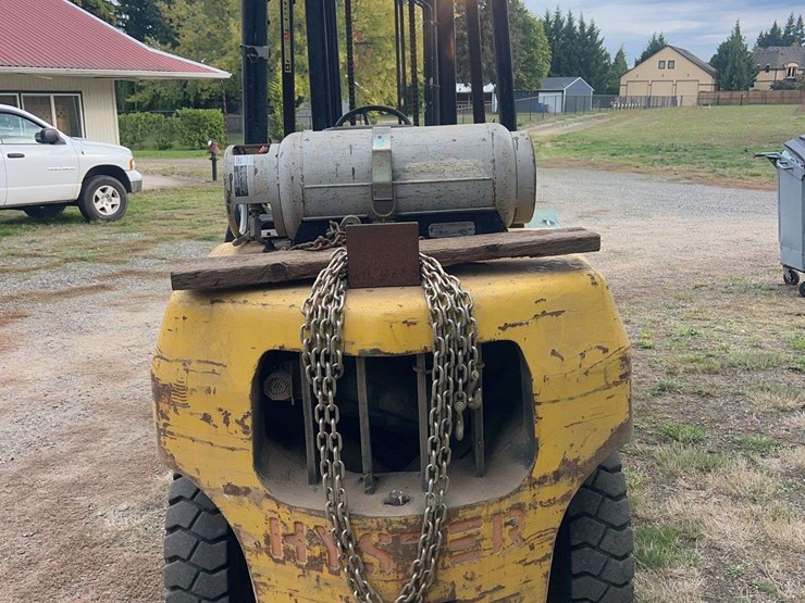 hyster-model-80-all-terrain-forklift-image-6