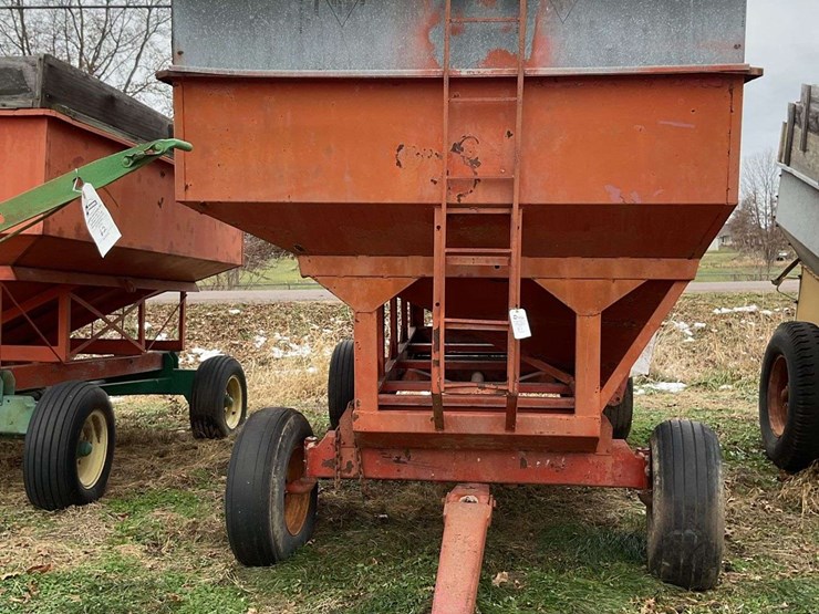 gravity-flow-wagon-image-2