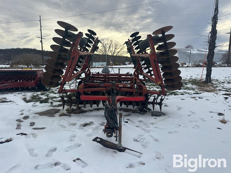 case-ih-3950-image-2