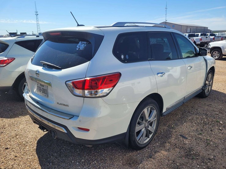 nissan-pathfinder-image-4