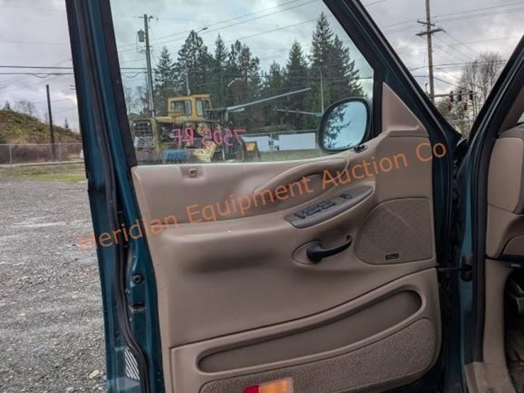 ford-expedition-image-18