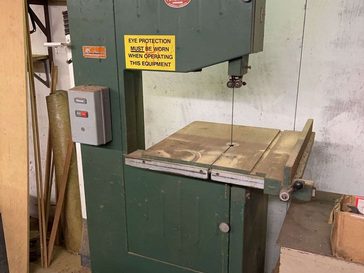 contents-of-wood-working-room-image-5