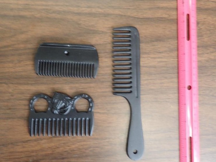 black-metal-horse-hair-combs---qty-3---tag-#-8628-image-1
