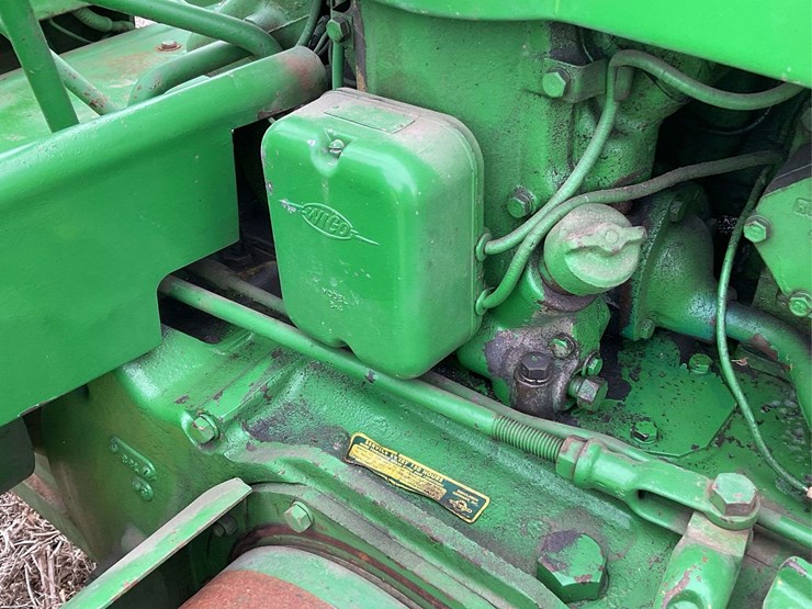 john-deere-70-image-54