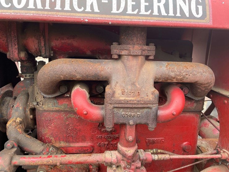 mccormick-deering-w-30-wide-front-on-rubber-image-20