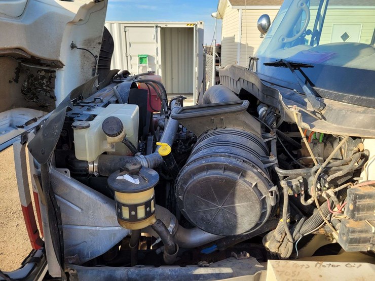 2009-international-harvester-sx525-truck-digger-derrick-truck-image-31