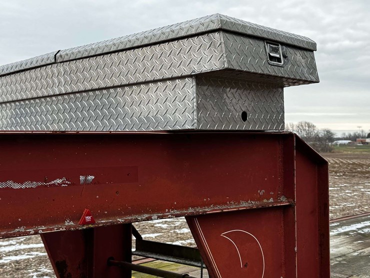 holland-formula-150-tandem-axle-w/duals-gooseneck-trailer-image-19