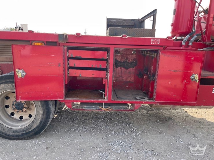 2015-kenworth-t880-image-24