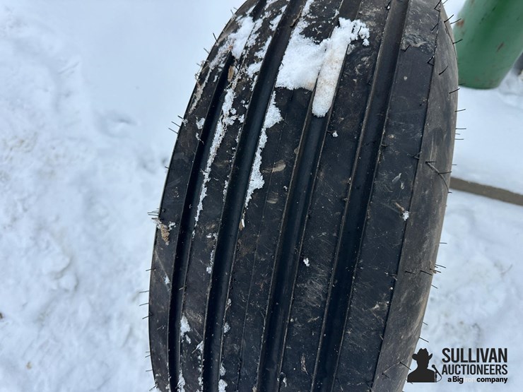 firestone-11l-15-tire-on-rim-image-2