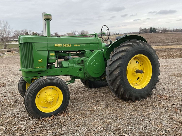 john-deere-70-image-2