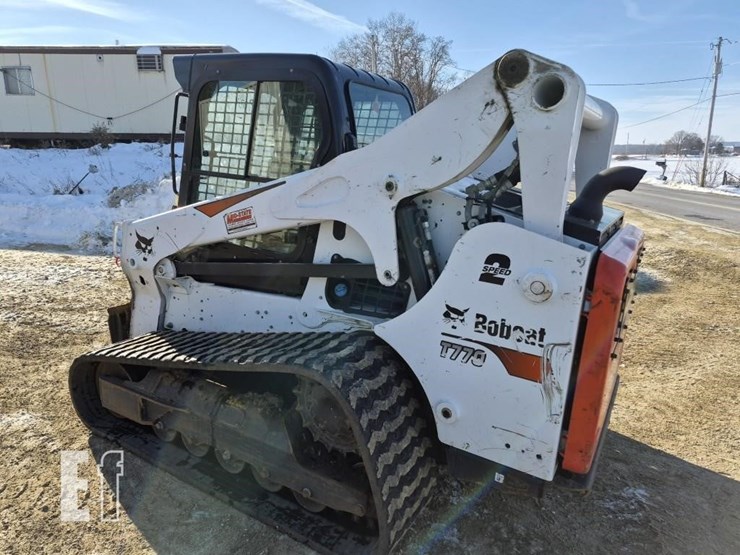 bobcat-t770-image-11