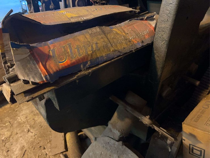 whitcomb-metal-planner-image-25