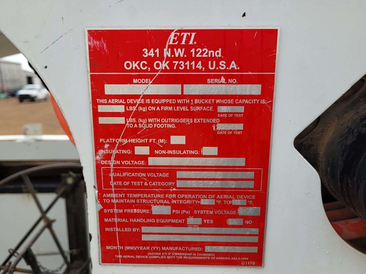 2014-ram-5500-chassis-regular-cab-2d-bucket-truck-image-21