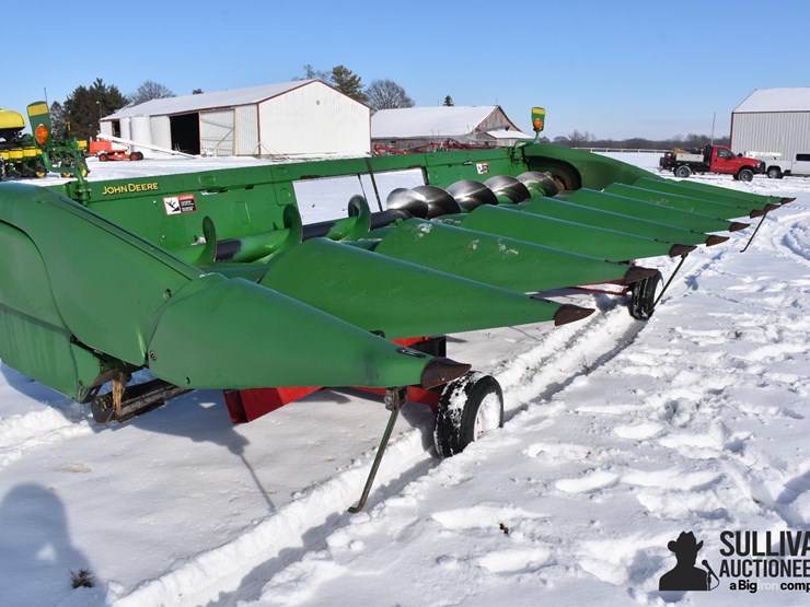 john-deere-608c-image-3