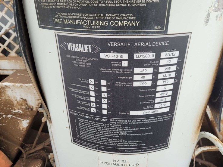 2012-ram-5500-chassis-regular-cab-2d-bucket-truck-image-5