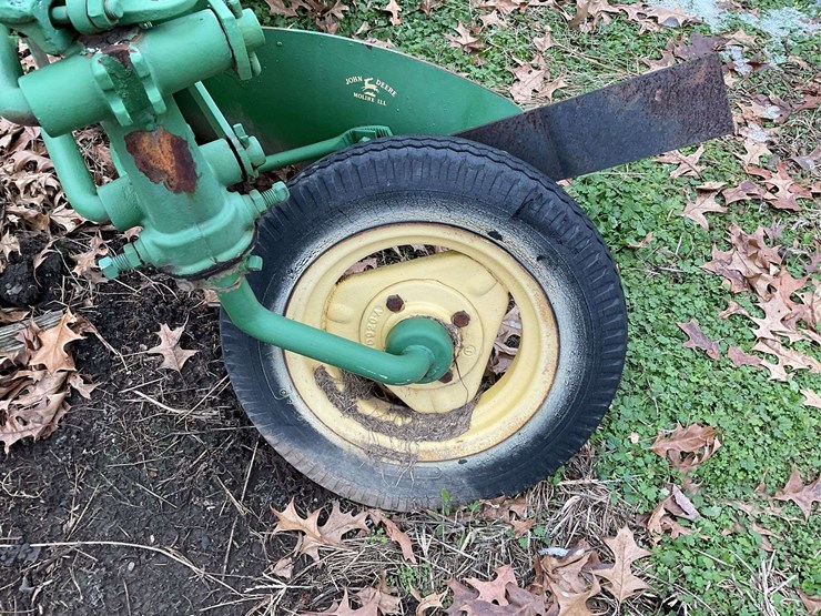 john-deere-a-image-5