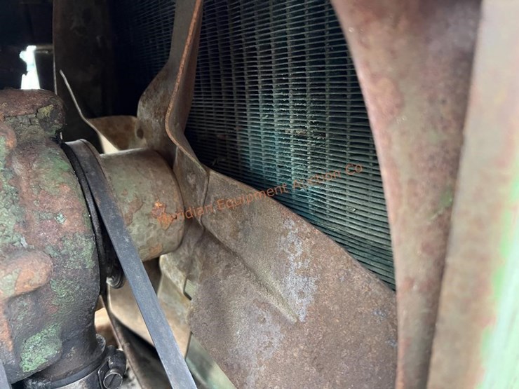 john-deere-2010-image-15