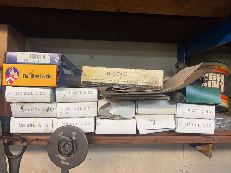 contents-of-shelf-and-gears-image-10