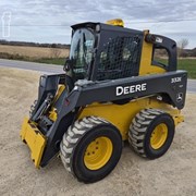 DEERE 332E