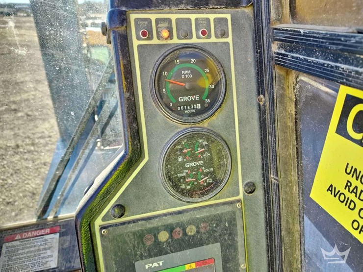 2014-grove-tms700e-image-29