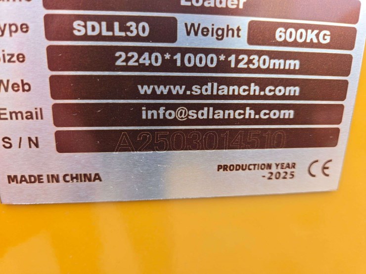 2025-sdlanch-sdll30-mini-skid-steer-image-12