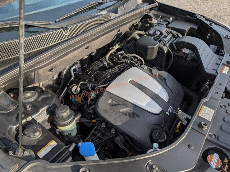 kia-sorento-lx-image-11