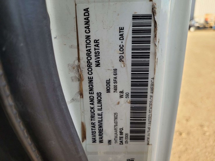 2009-international-harvester-sx525-truck-digger-derrick-truck-image-30